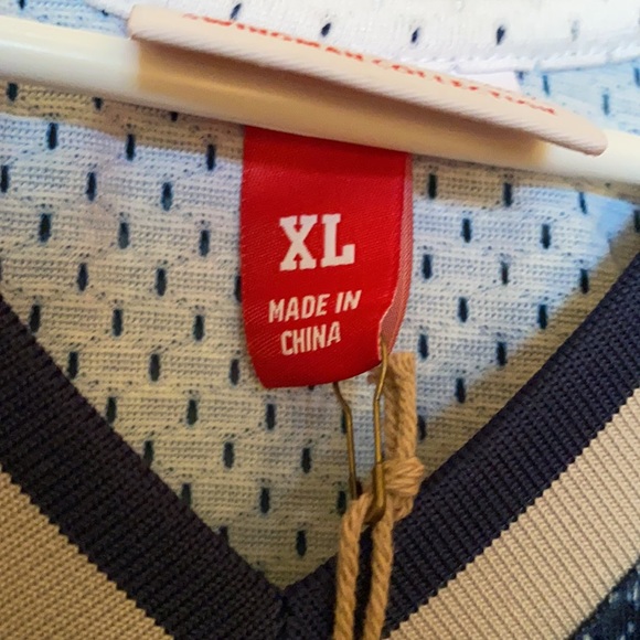 Allen Iverson Georgetown Gradient Mitchell & Ness Swingman Jersey | Size XL & 2X - Picture 6 of 9